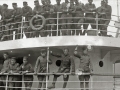 DESPEDIDA A LAS TROPAS EN EL PUERTO DE PASAIA ANTES DE PARTIR A LA GUERRA DE AFRICA. (Foto 5/7)