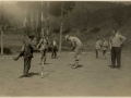 San Sebastián : el boxeador Paulino Uzcudun jugando a golf