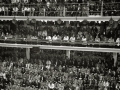 EL GENERAL MOSCARDO PRESENCIANDO UN PARTIDO DE PELOTA EN EL FRONTON DE GROS. (Foto 4/6)