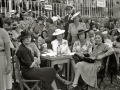 ESCENAS DE LAS CARRERAS DE CABALLOS EN EL HIPODROMO DE LASARTE. (Foto 22/27)