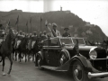 FRANCISCO FRANCO ESCOLTADO POR LA GUARDIA MORA VISITA SAN SEBASTIAN UNA VEZ FINALIZADA LA GUERRA. (Foto 2/8)