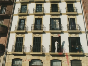 Rehabilitación de edificio en Herriko Plaza, 10