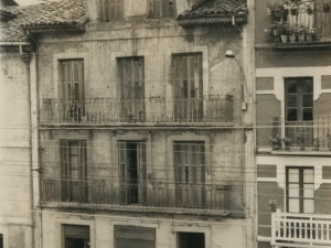 Vivienda de la avenida de Navarra, 3