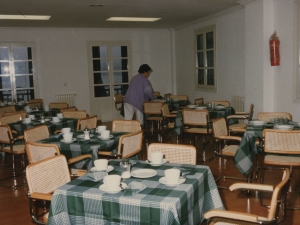 Comedor de la residencia de ancianos de Pasai San Pedro