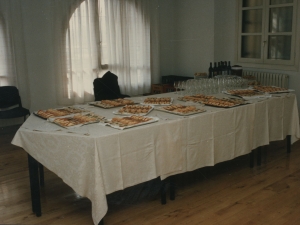 Pintxos en la inauguración de la residencia de ancianos de Pasai San Pedro