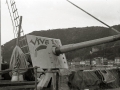 SOLDADOS EN EL BUQUE "GALERNA" ATRACADO EN EL PUERTO DE PASAIA. (Foto 3/3)