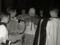 EL ENTONCES CARDENAL RONCALI Y POSTERIORMENTE PAPA JUAN XXIII EN PASAI DONIBANE DURANTE LA CELEBRACION DEL BAUTIZO DE LA SOBRINA DE MONSEÑOR LABOA, MARIA LUISITA. (Foto 3/25)