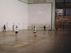 Futbol partida frontoian Santa Fe jaietan