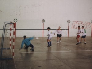 Futbol partida frontoian Santa Fe jaietan